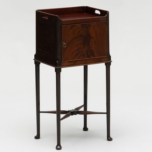 GEORGE III STYLE MAHOGANY BEDSIDE