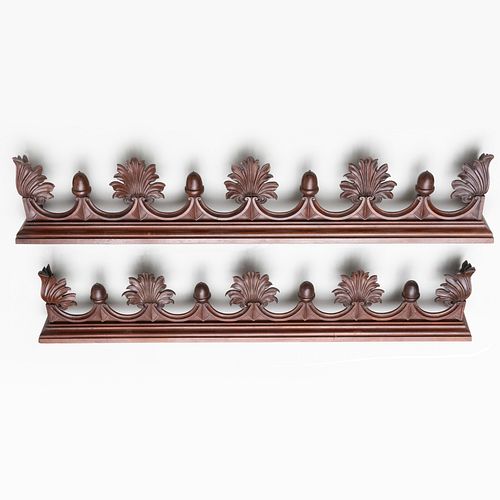 PAIR OF REGENCY STYLE MAHOGANY ACANTHUS