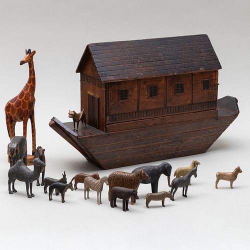 FOLK ART WOOD MODEL OF NOAH S ARKTogether 3cad74