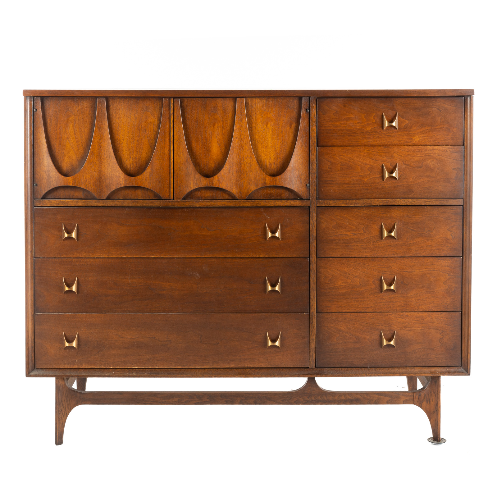 BROYHILL BRASILIA GENTLEMAN S CHEST 3cae11