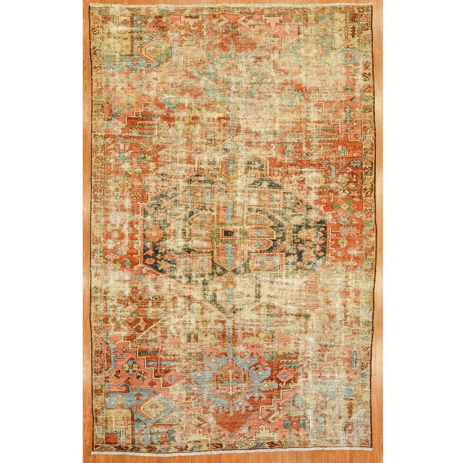 ANTIQUE HERIZ RUG, PERSIA, 6.9