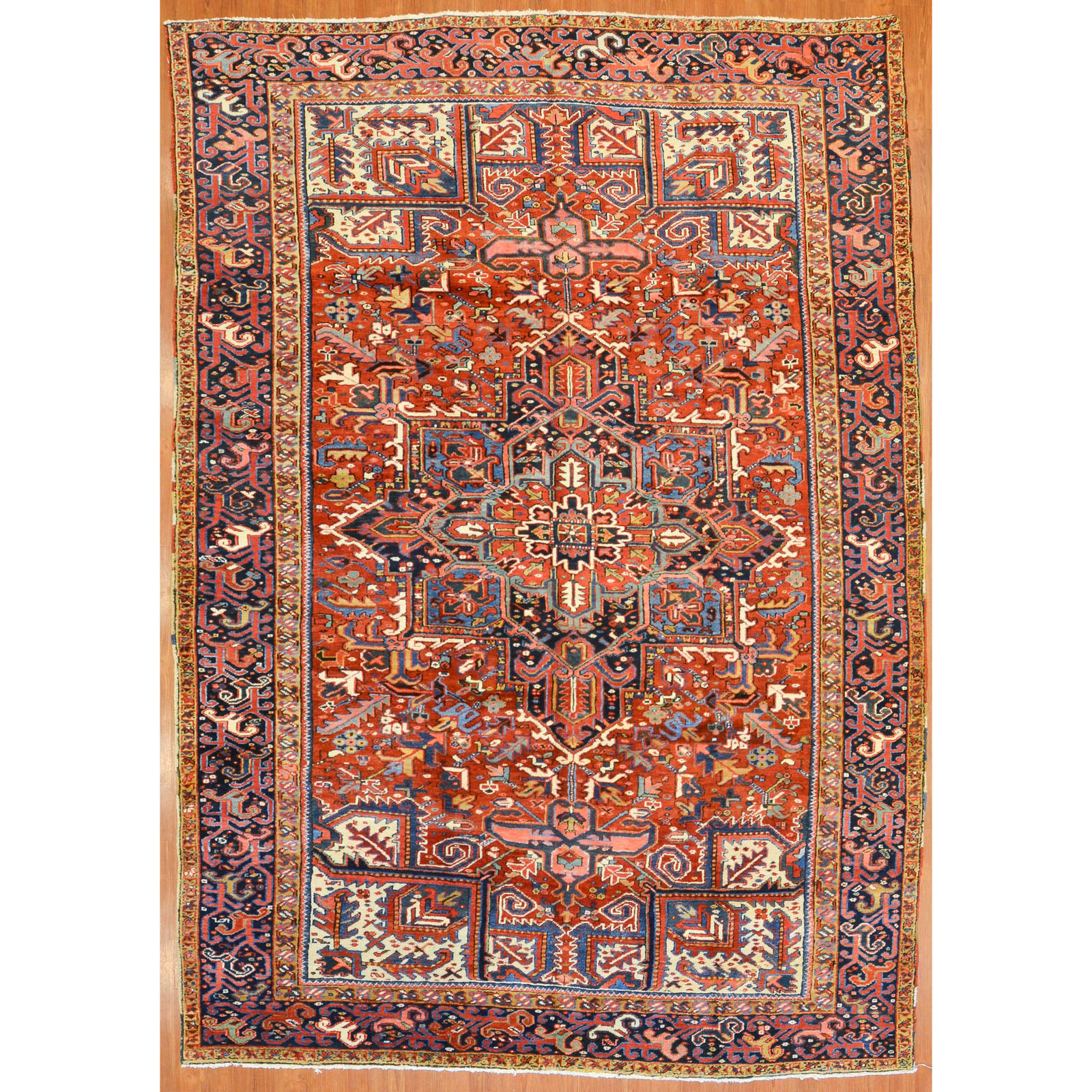 SEMI-ANTIQUE HERIZ RUG, PERSIA,