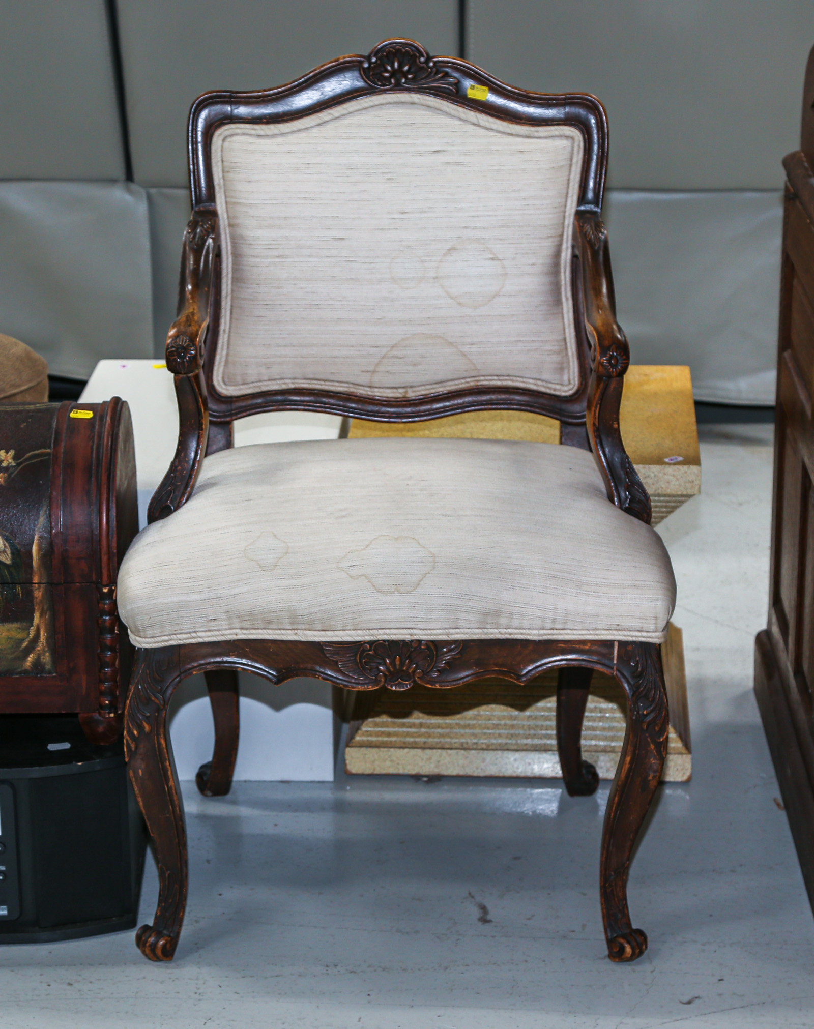 A LOUIS XV STYLE DINING CHAIR 19th