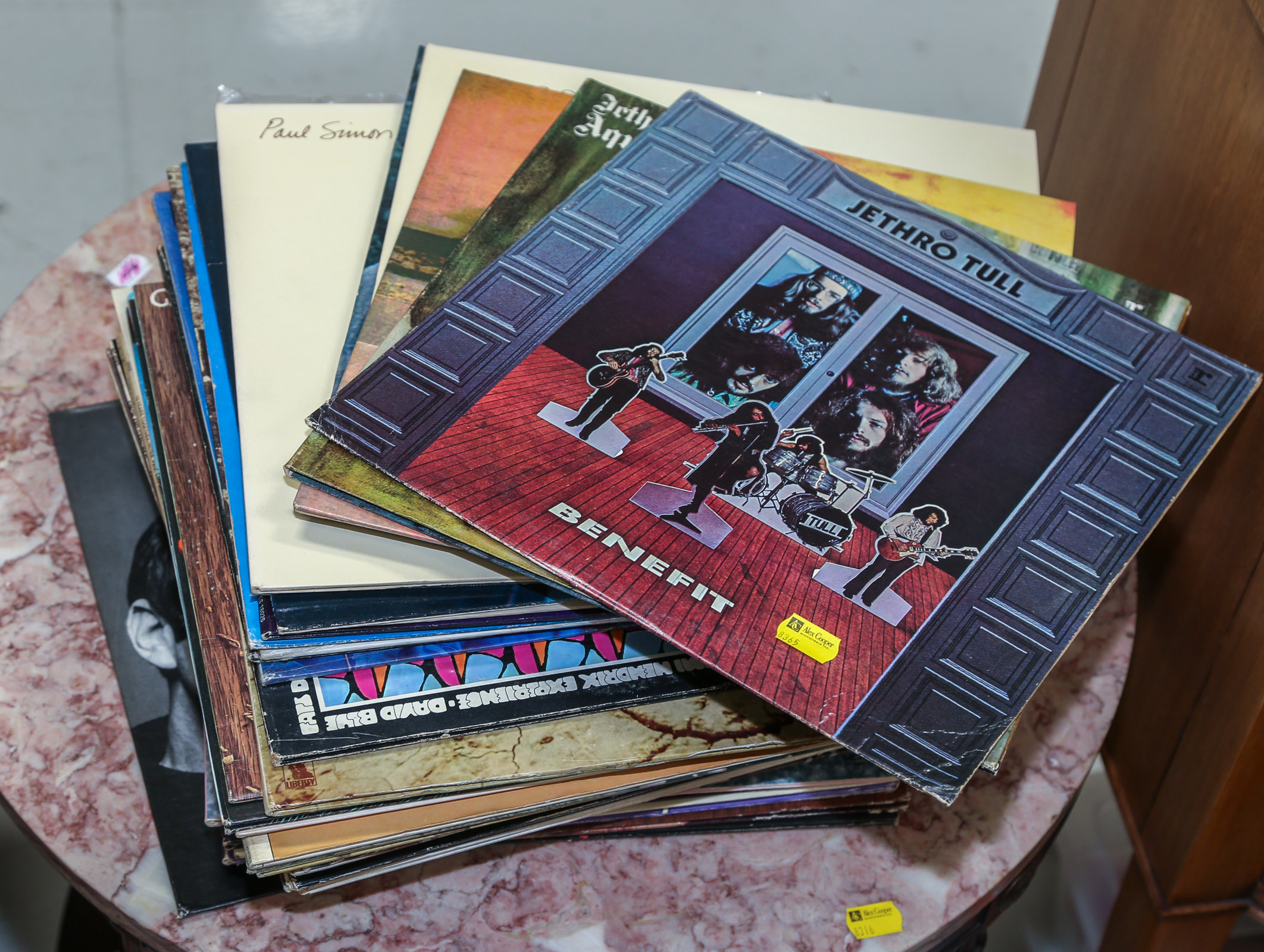 ASSORTMENT OF CLASSIC ROCK LP ALBUMS