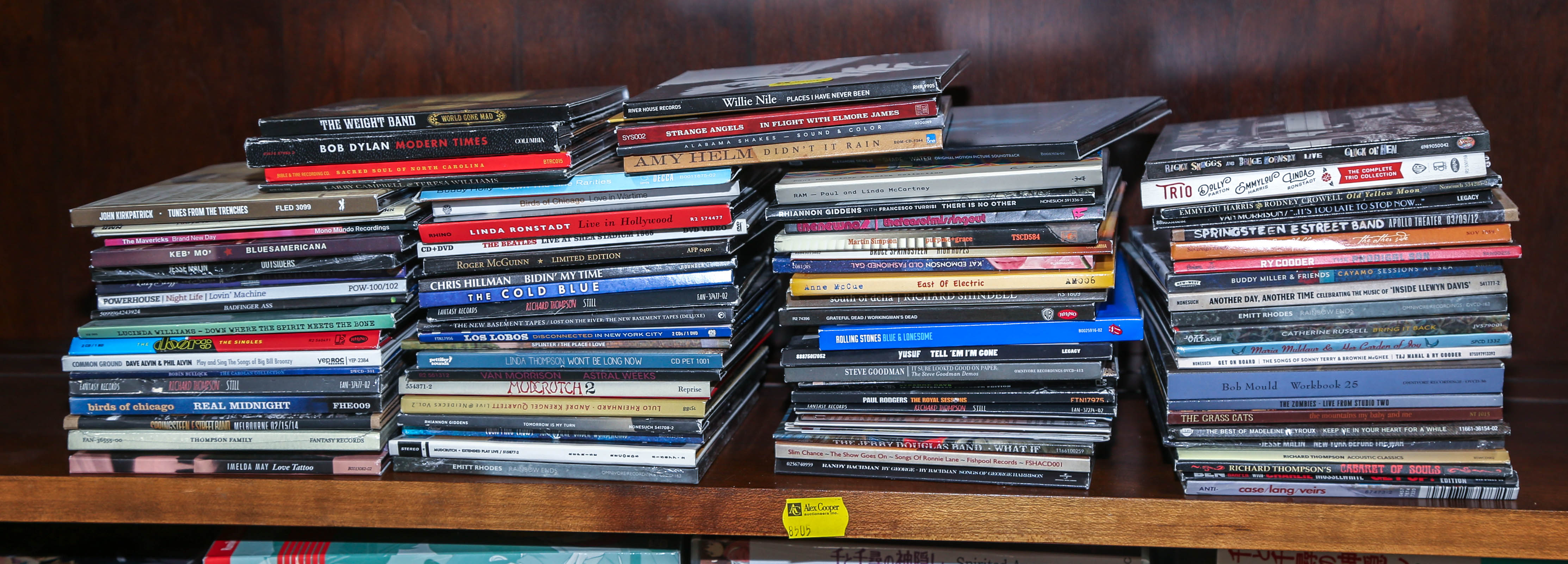 SELECTION OF MUSICAL CDS Comprising