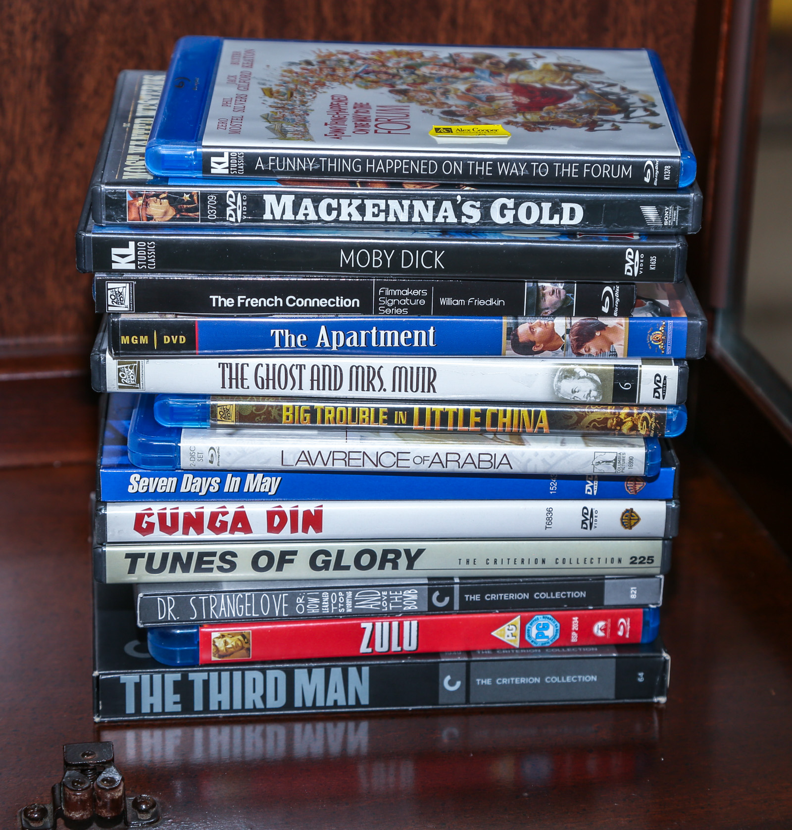 GROUP OF CLASSIC MOVIES ON BLU-RAY