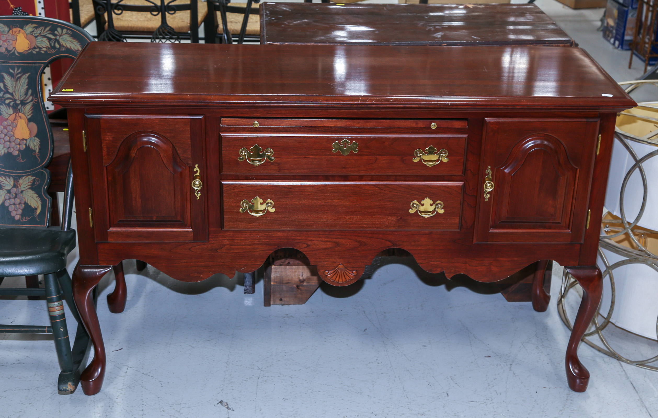 QUEEN ANNE STYLE CHERRY SIDEBOARD 3cb7ac