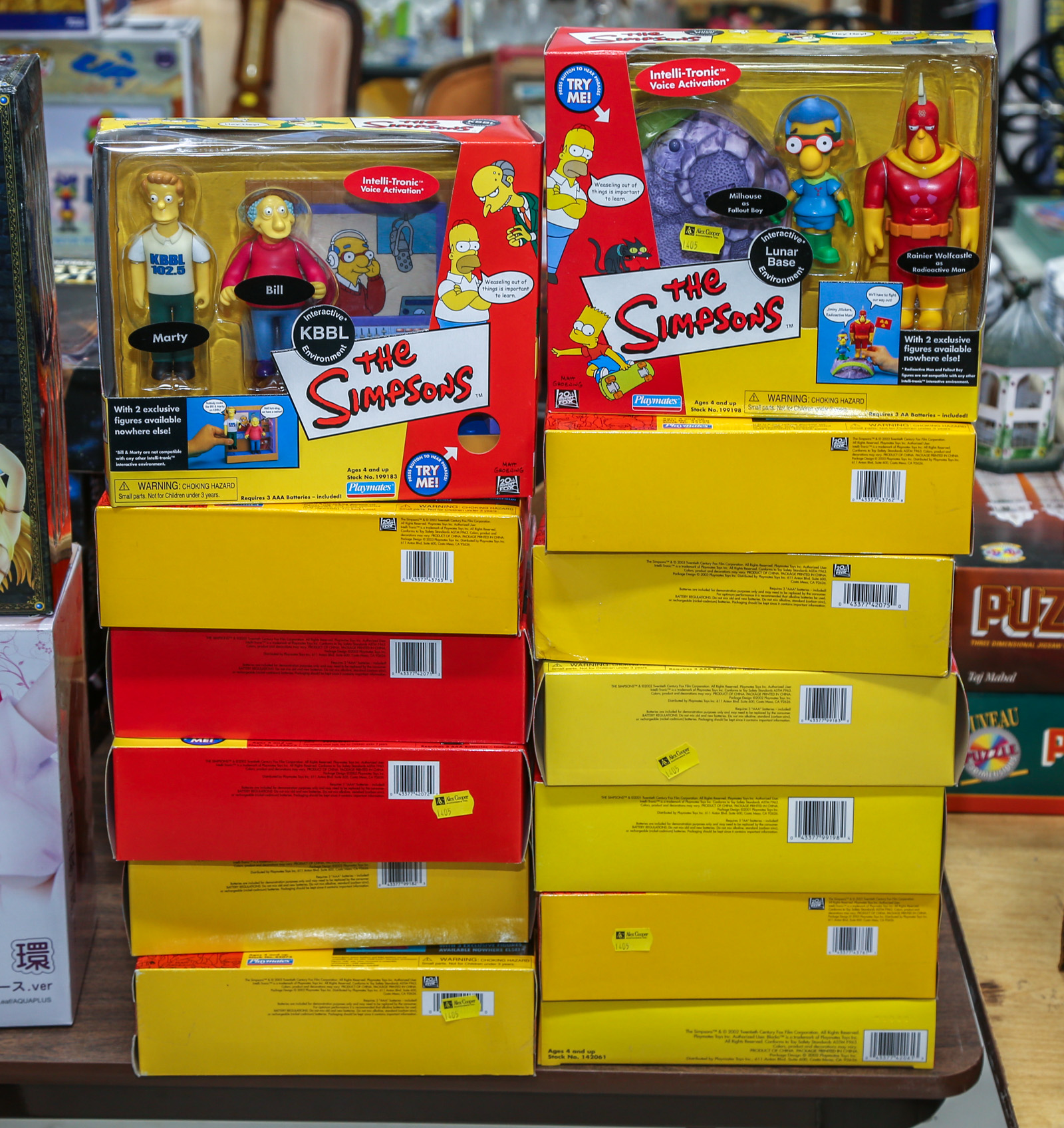 THIRTEEN BOXED SIMPSONS ACTION