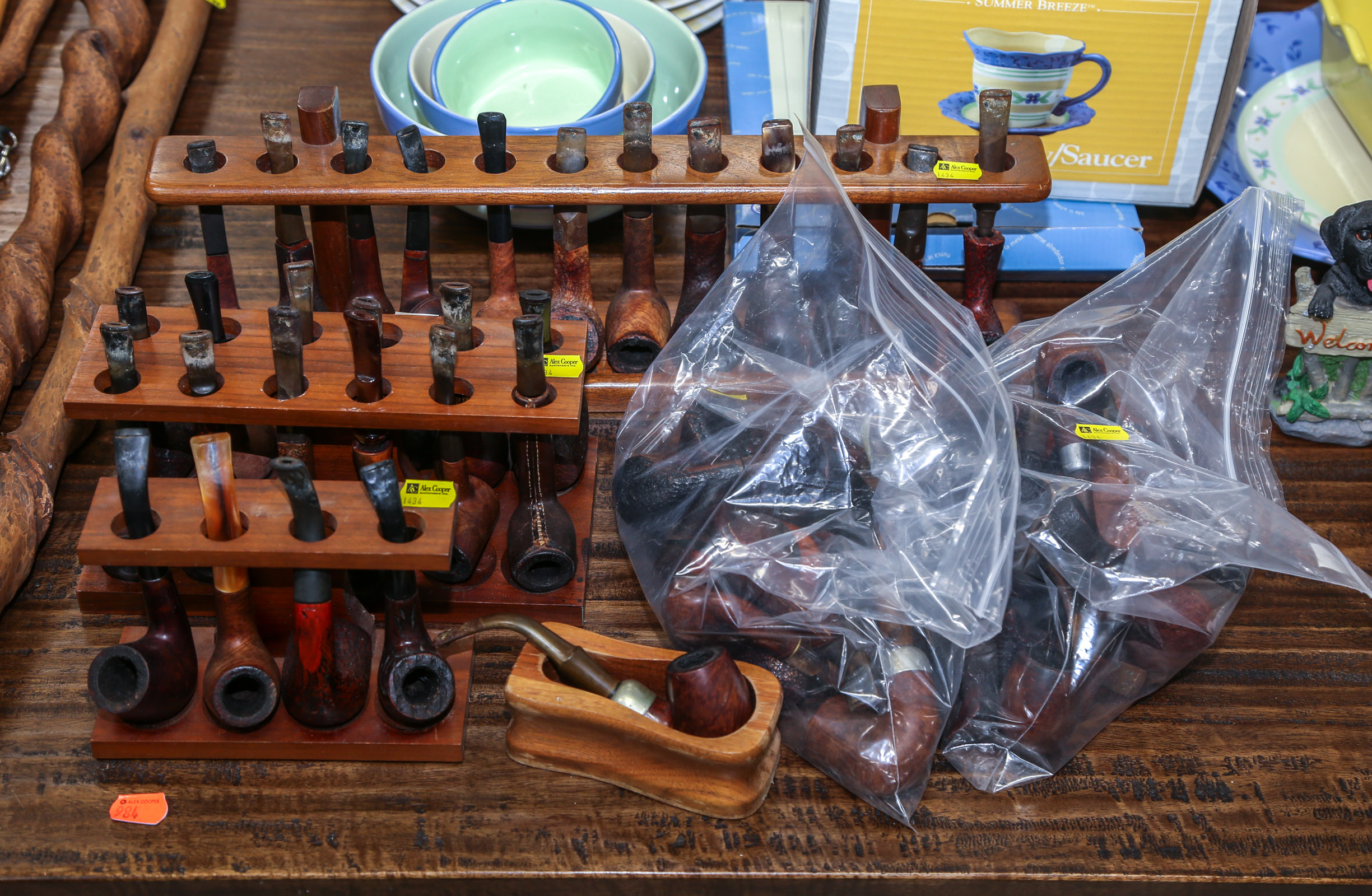 LARGE COLLECTION OF VINTAGE PIPES 3cb8b3