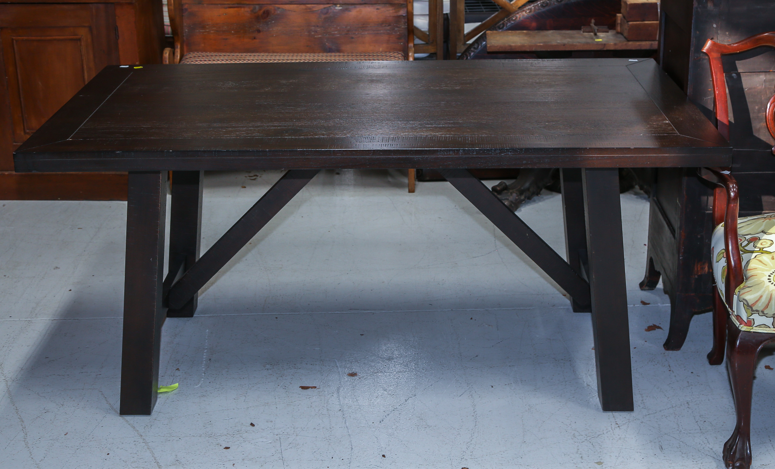 CRATE BARREL STYLE DINING TABLE 3cb9ac