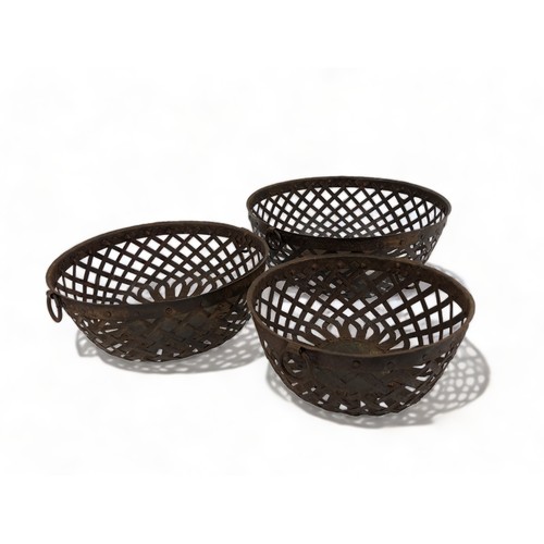 3 X Metal Round Basket Planters 3c953c