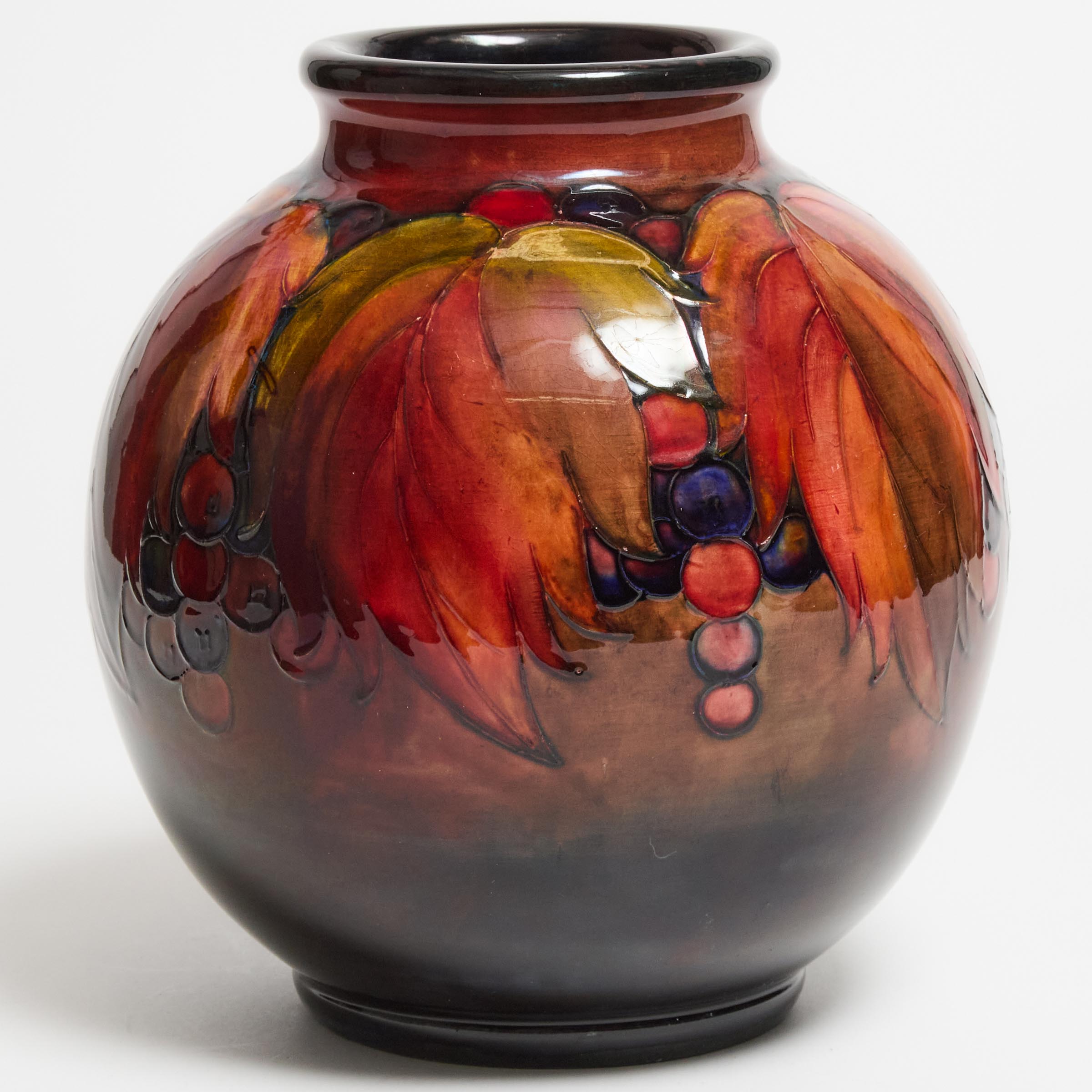 Moorcroft Flamb Grape and Leaf 3c9649