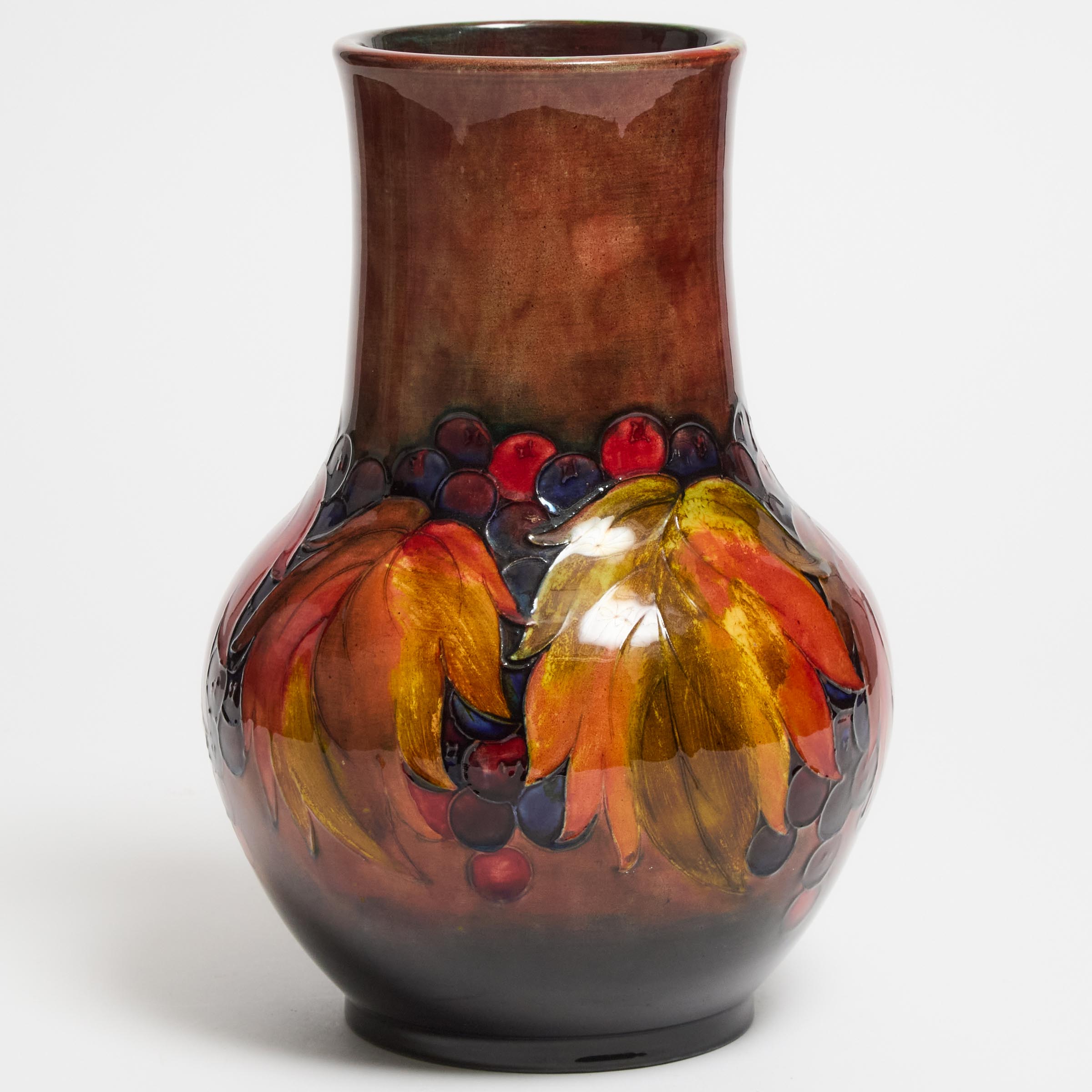 Moorcroft Flamb Grape and Leaf 3c9658