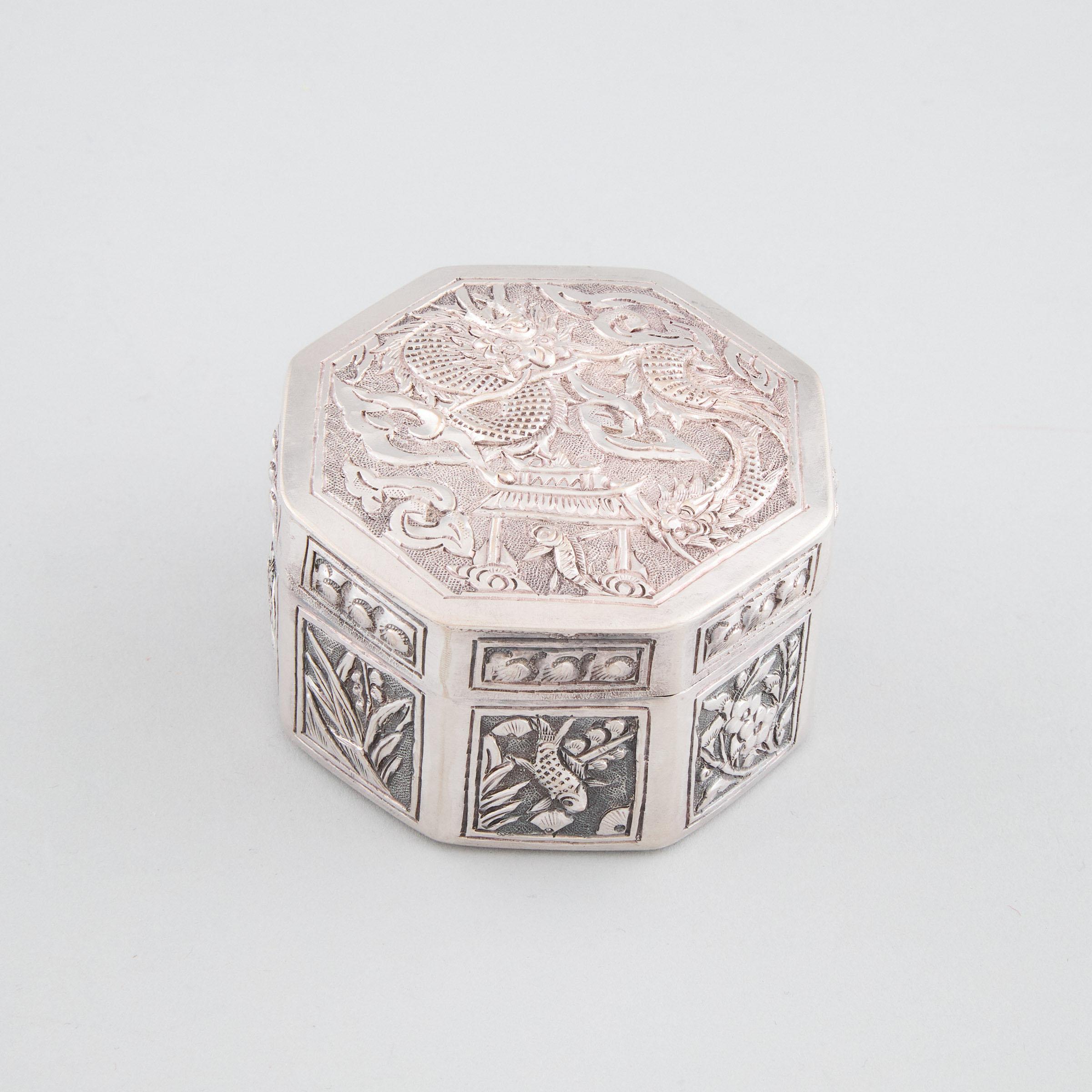 Chinese Export Silver Octagonal 3c9805