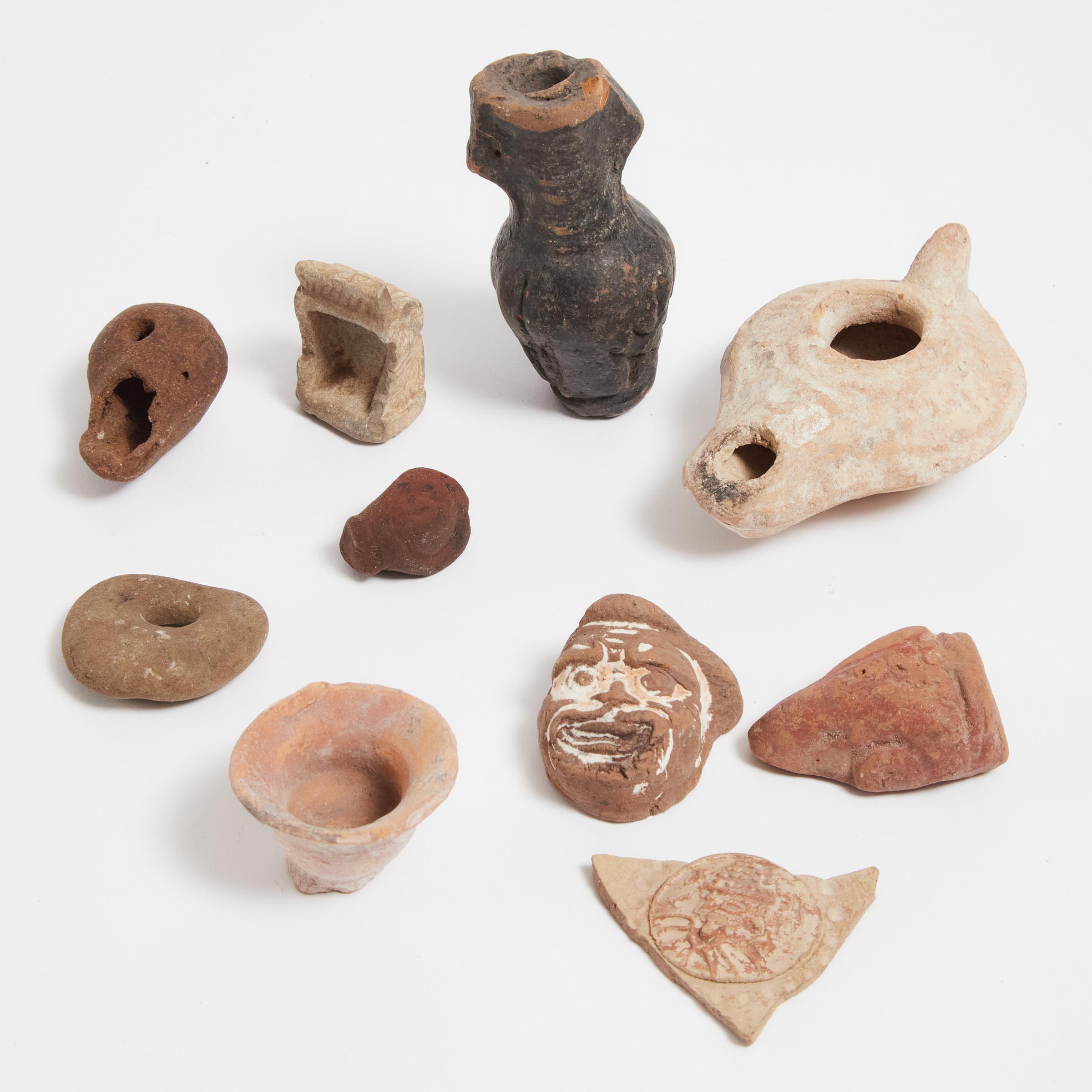 Group of Roman Pottery and Pottery 3c98b1
