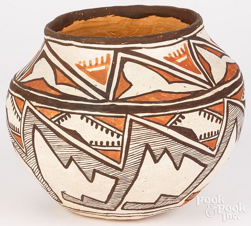 ZUNI INDIAN POTTERY OLLAZuni Indian 3c9954