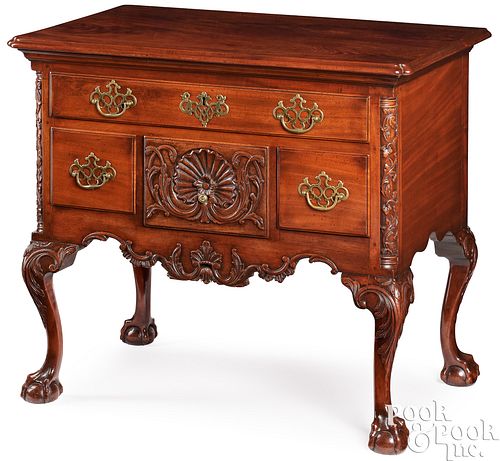 PHILADELPHIA CHIPPENDALE MAHOGANY