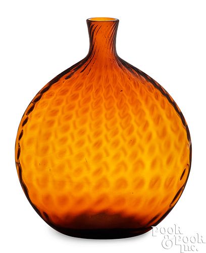 AMBER PATTERN MOLDED GRANDFATHERS FLASK,