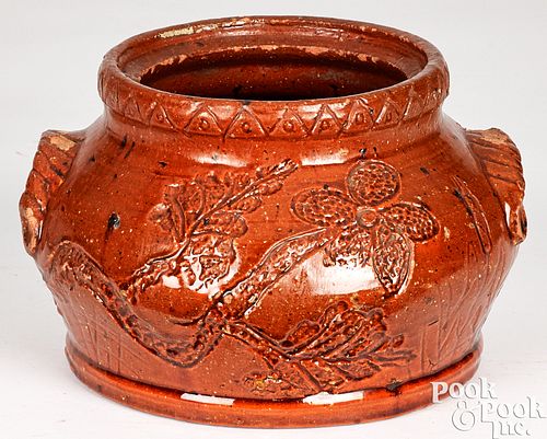 REDWARE BEAN POT 19TH C Redware 3c9db5