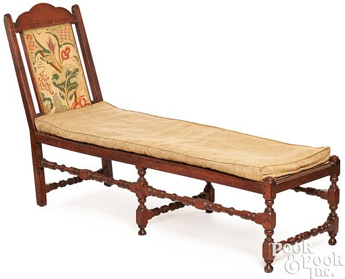 NEW ENGLAND WILLIAM AND MARY DAYBED  3c9f84