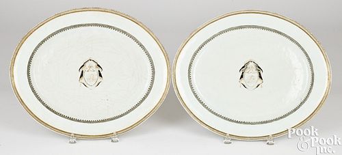 PAIR OF OVAL CHINESE EXPORT PORCELAIN 3c9fd0