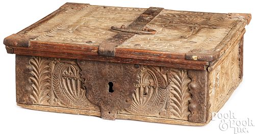 ENGLISH OAK VALUABLES BOX, CA.