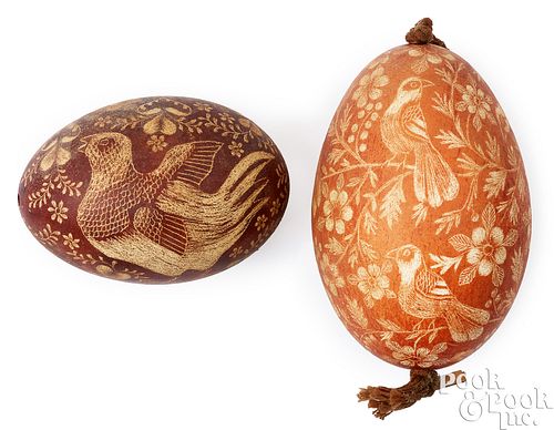 TWO PENNSYLVANIA PIN CARVED EGGS  3ca095