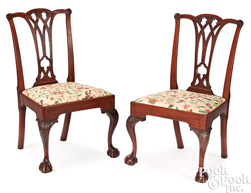 PAIR OF PHILADELPHIA CHIPPENDALE 3ca0df