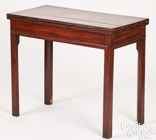 GEORGE III MAHOGANY GAMES TABLE  3ca144