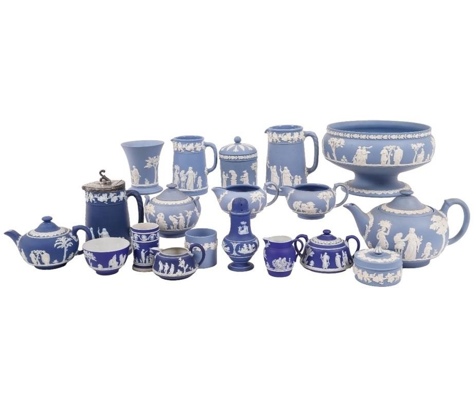 Lot of Wedgwood Jasperware to 3ca257