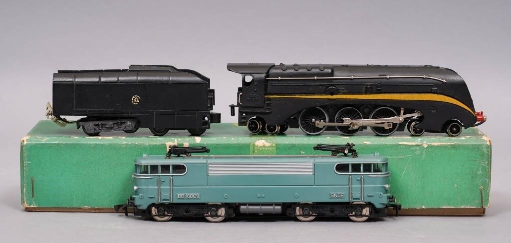 French HO locomotive 232.R in box;