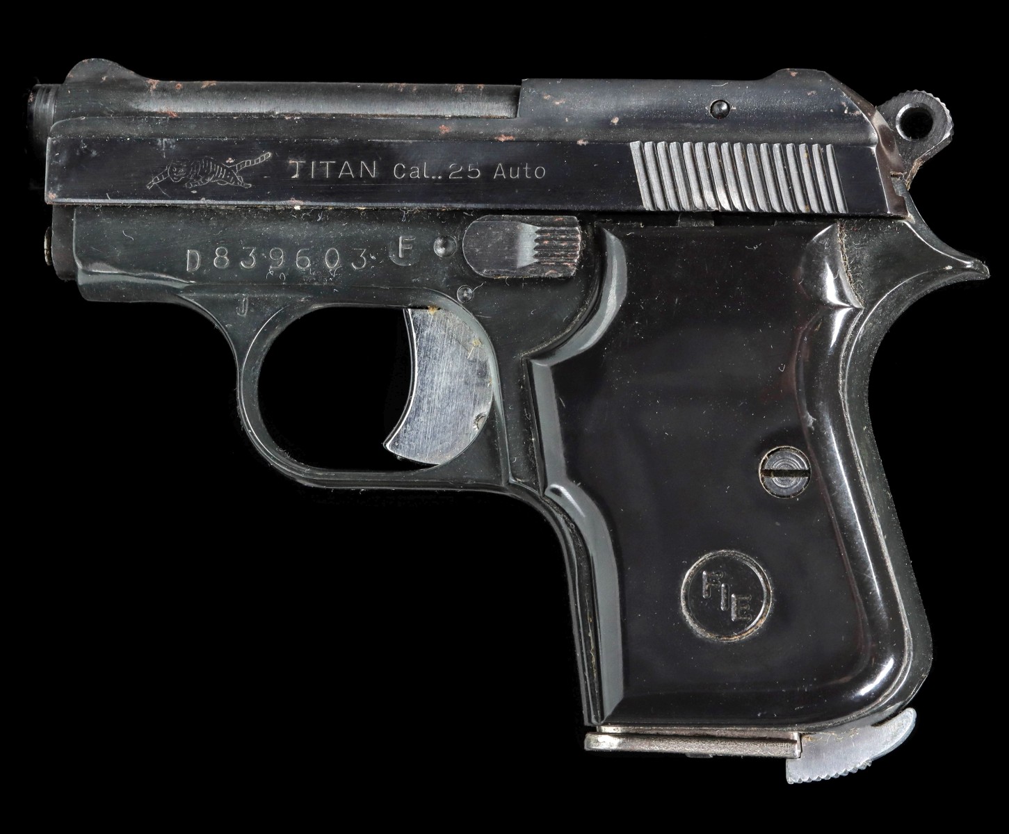 FIE 25 AUTO TITAN SEMI-AUTO PISTOLF.I.E.