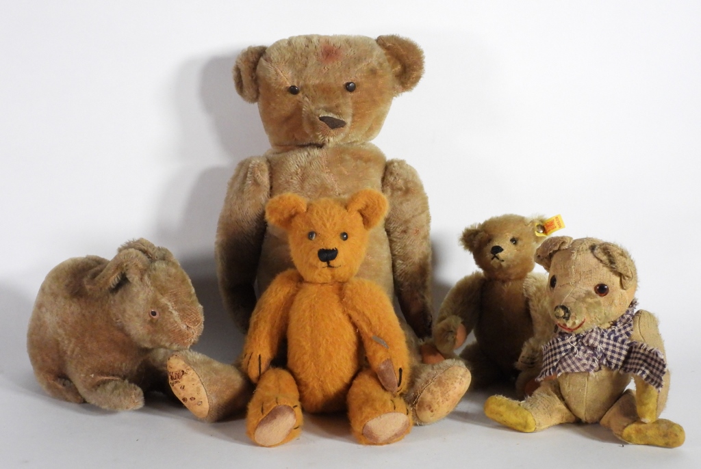 5PC ANTIQUE GERMAN MOHAIR TEDDY