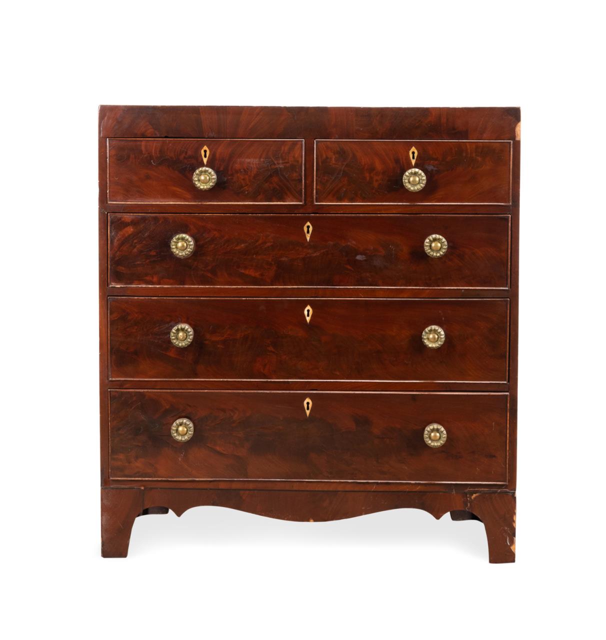 AMERICAN FEDERAL MAHOGANY CHEST,