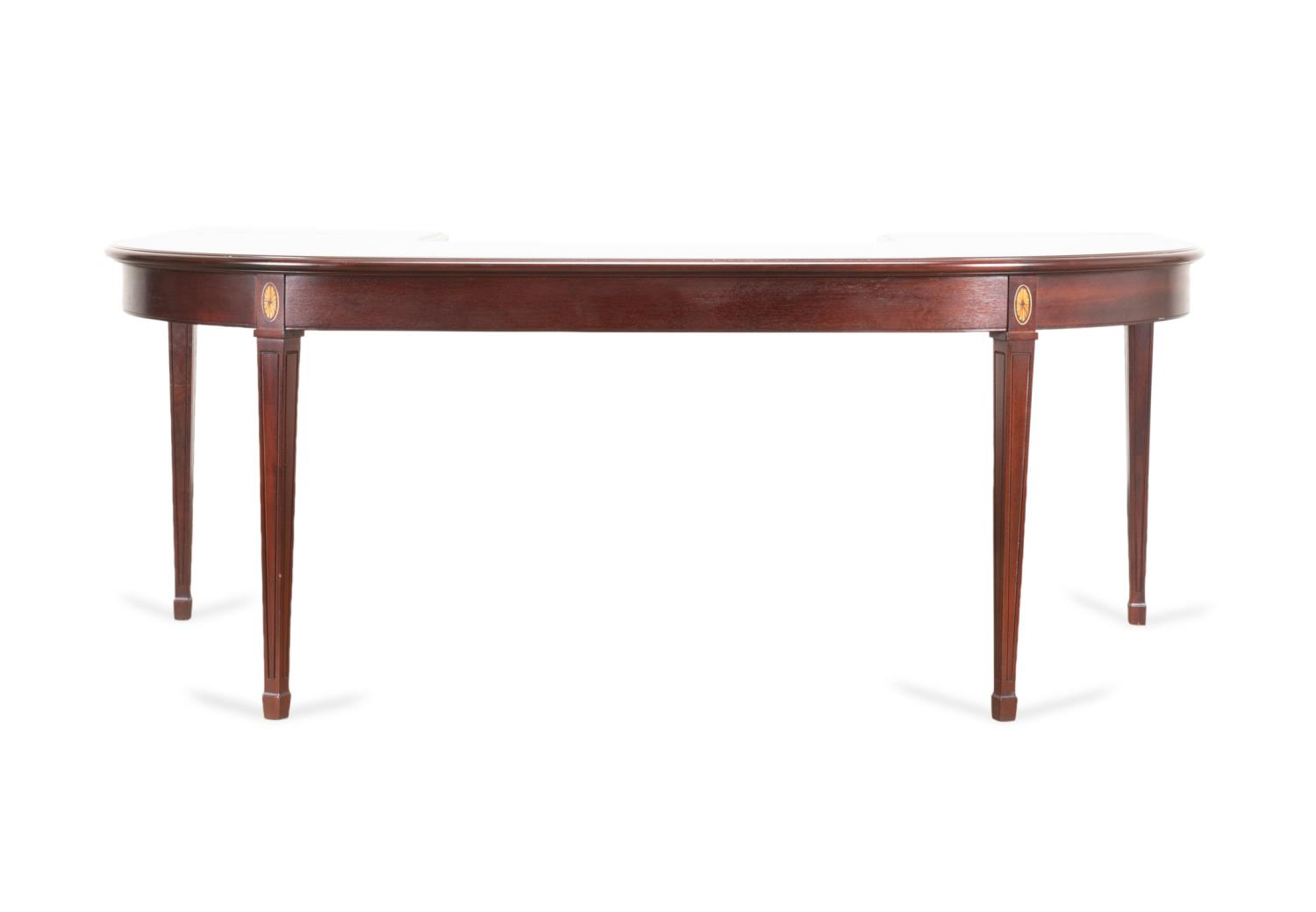 GEORGIAN STYLE MAHOGANY CURVED 3cd22c