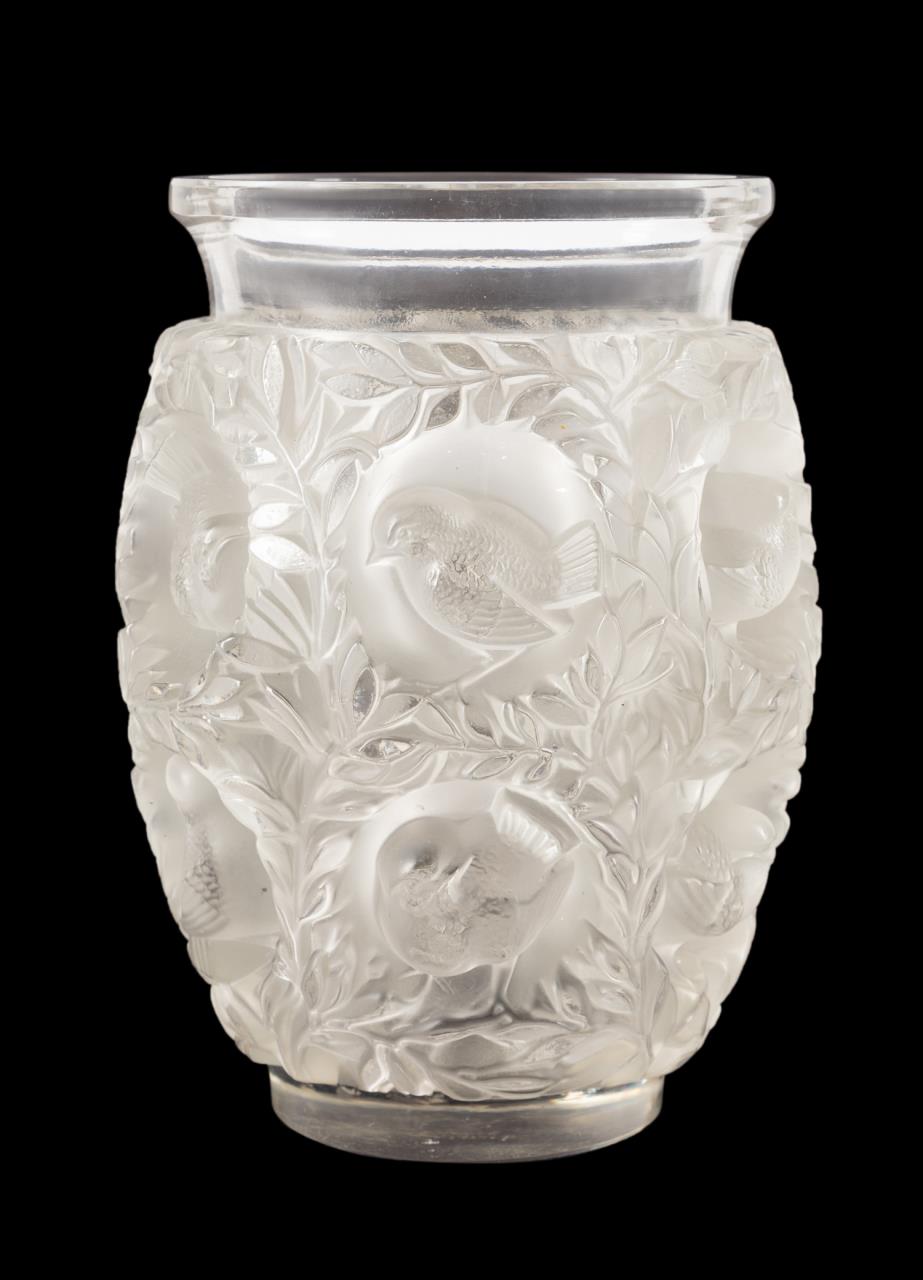 LALIQUE CLEAR SATIN CRYSTAL BAGATELLE 3cd2af