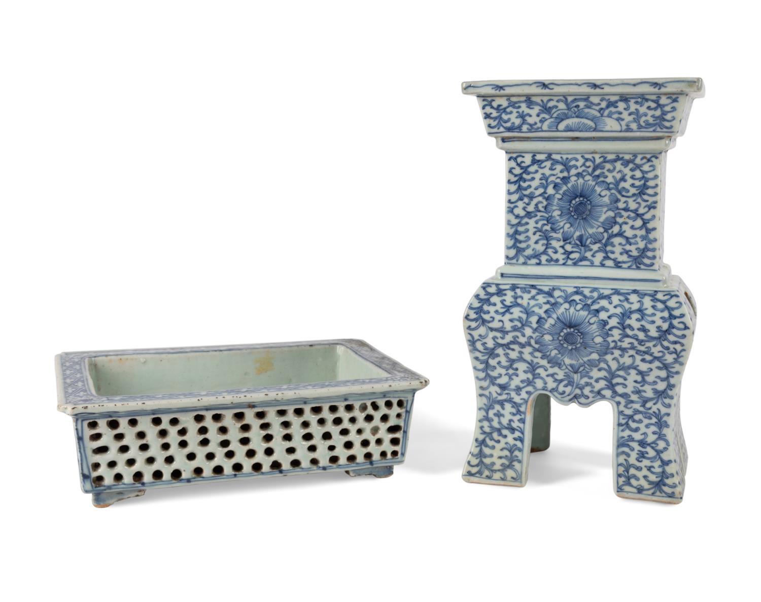 CHINESE BLUE & WHITE CENSER & RETICULATED