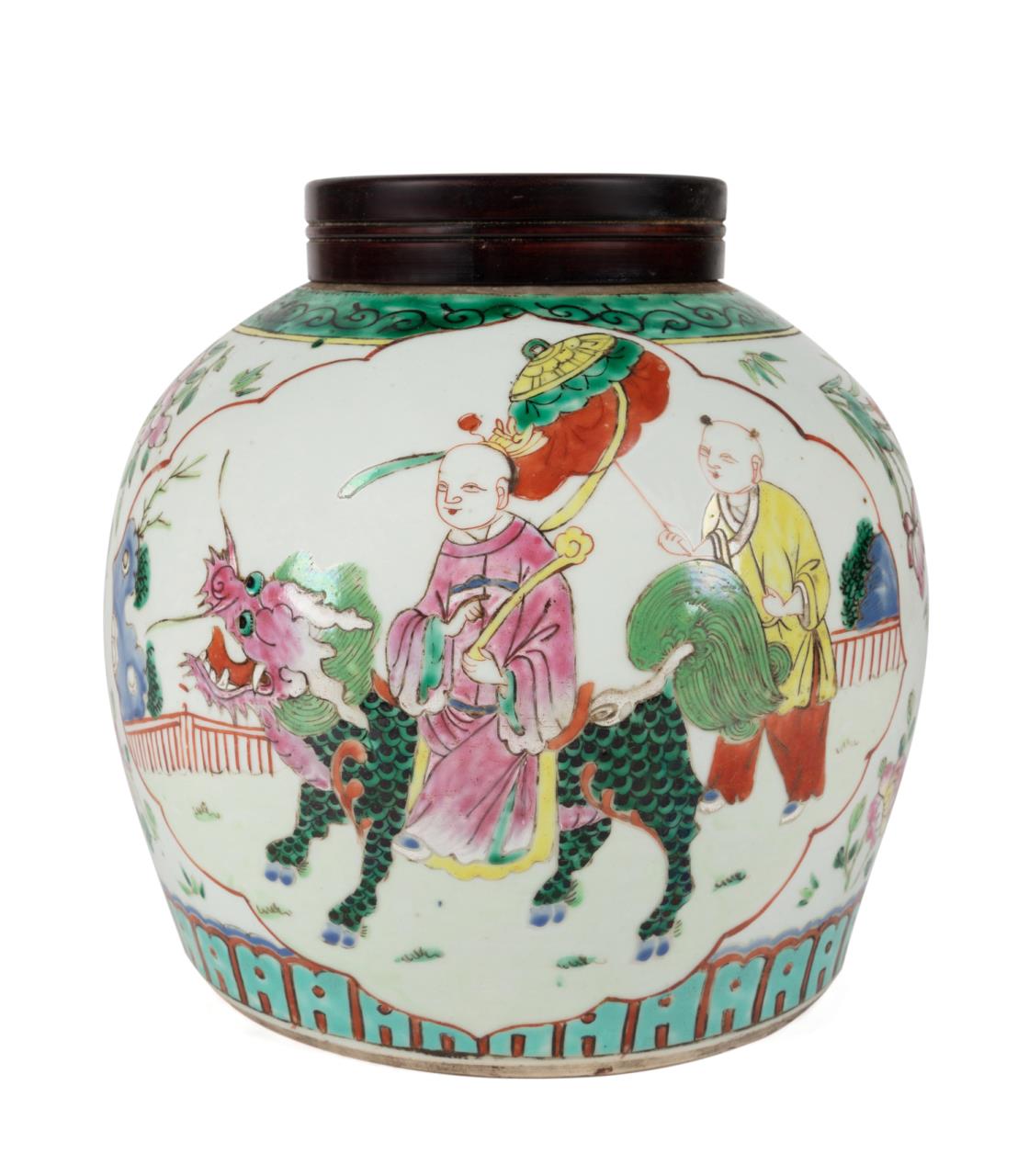 CHINESE FAMILLE ROSE GINGER JAR 3cd437