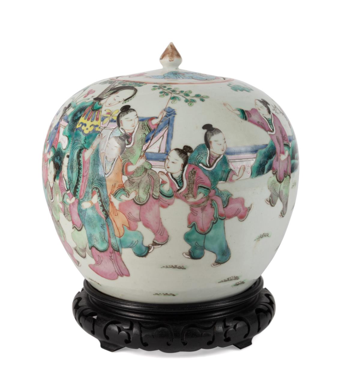 CHINESE FAMILLE ROSE LIDDED GINGER 3cd493