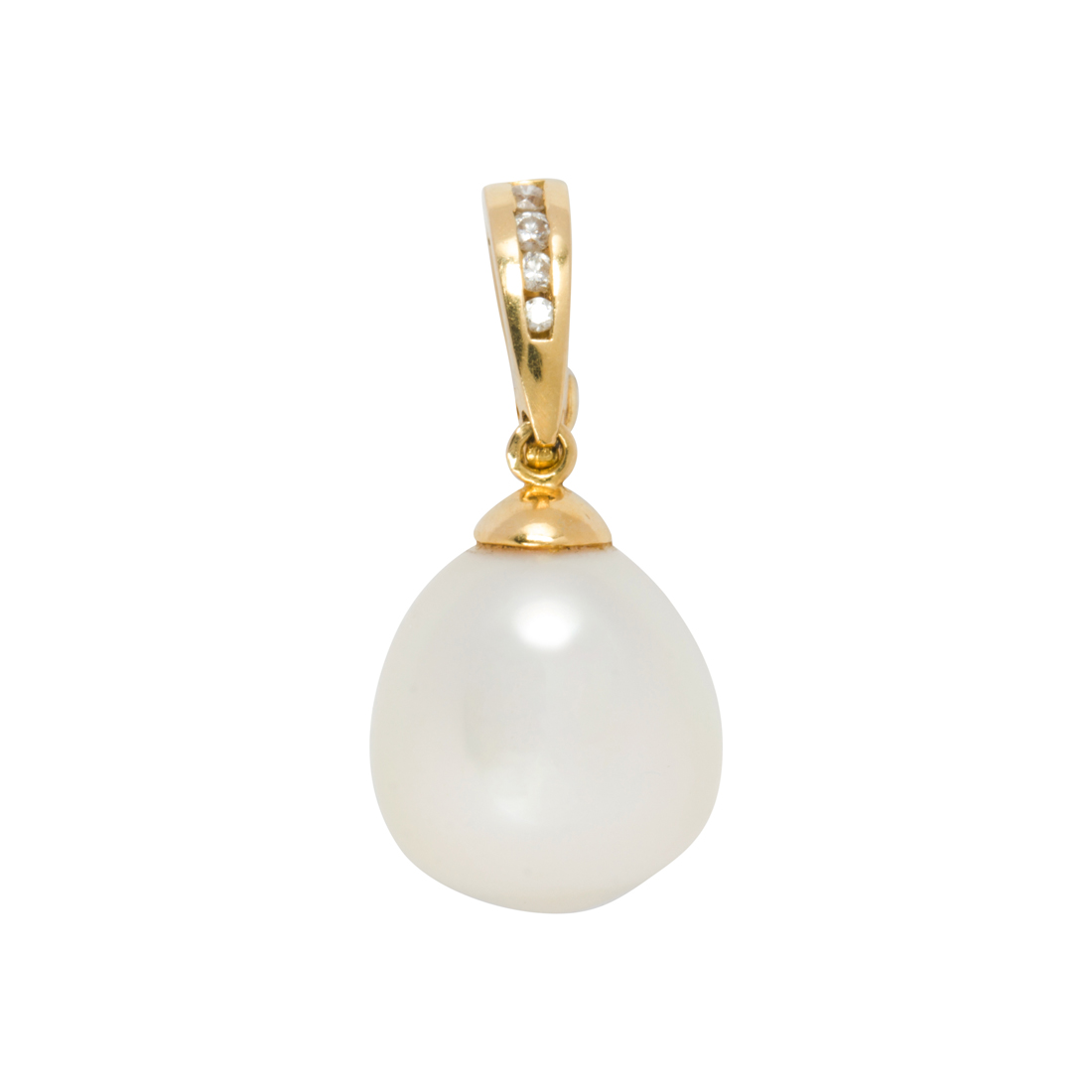 A CULTURED PEARL, DIAMOND AND 18K