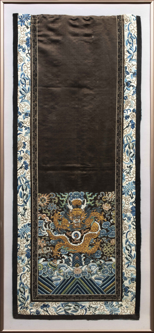 CHINESE EMBROIDERED 'DRAGON' PANEL