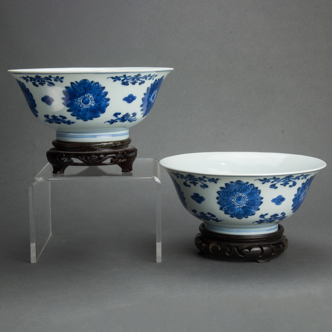 PAIR OF CHINESE UNDERGLAZE BLUE 3cdca4