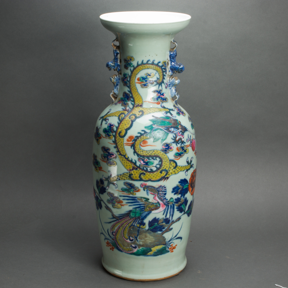 CHINESE FAMILLE ROSE AND UNDERGLAZE 3cdca7