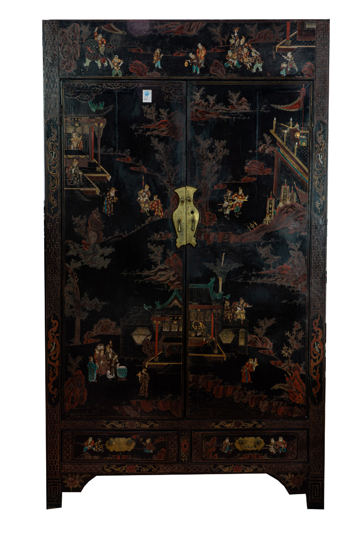 CHINESE BLACK LACQUERED CABINET 3cdcd7