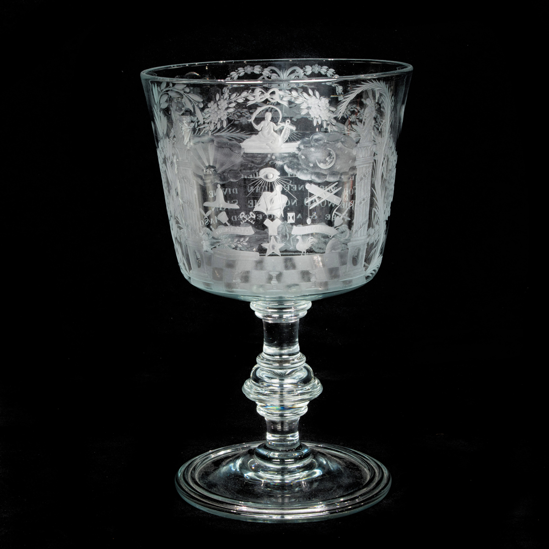 A LARGE ENGRAVED GLASS PRESENTATION