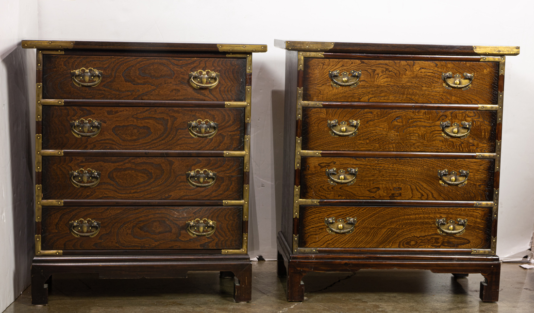 PAIR OF KOREAN CHESTS OF DRAWERS 3ce037