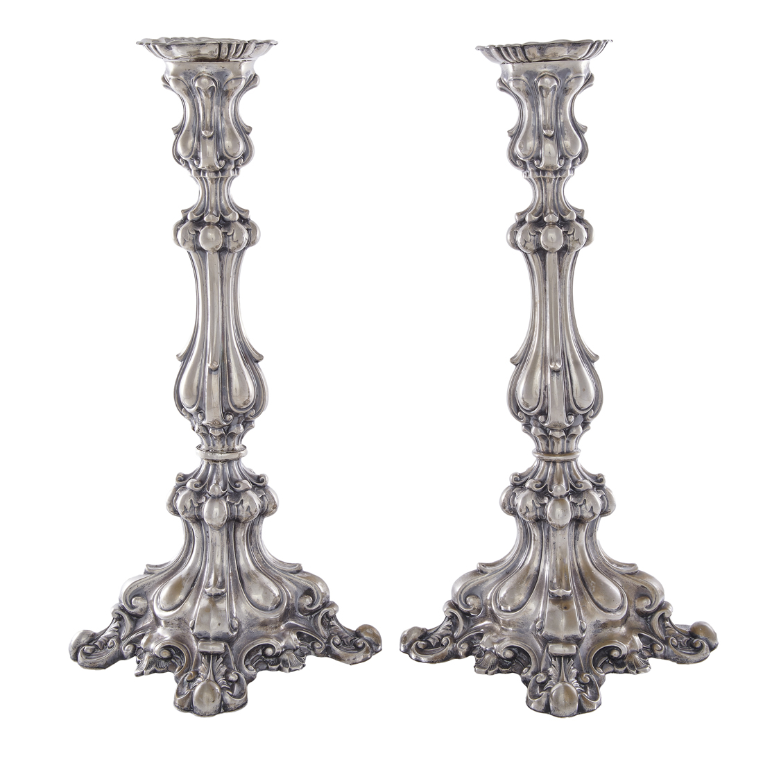 A PAIR OF EUROPEAN BAROQUE STYLE