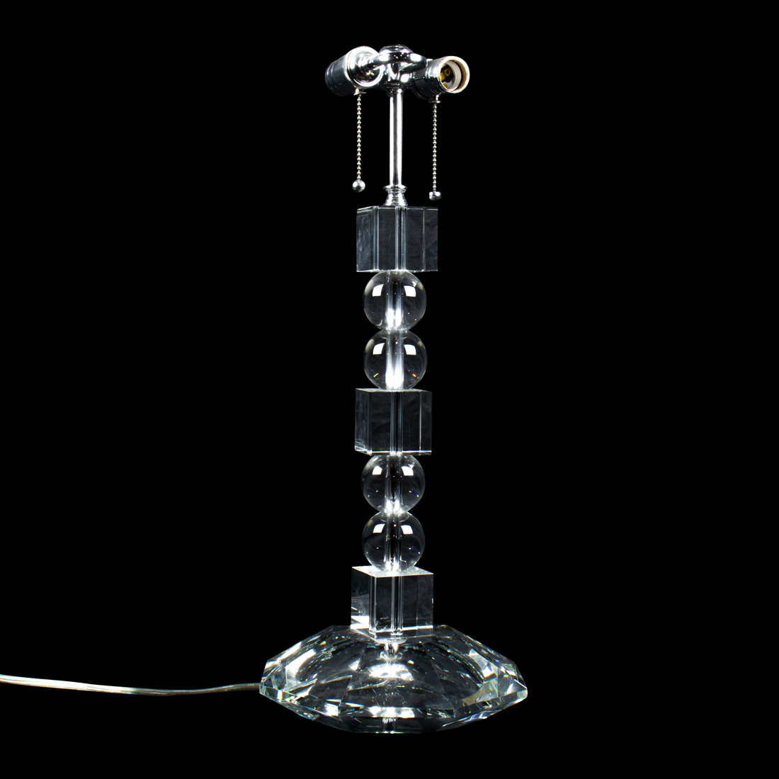 A MODERN CUT GLASS TABLE LAMP WITH SILVERED