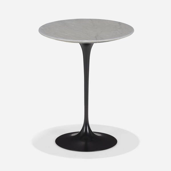 Eero Saarinen. Tulip occasional table,