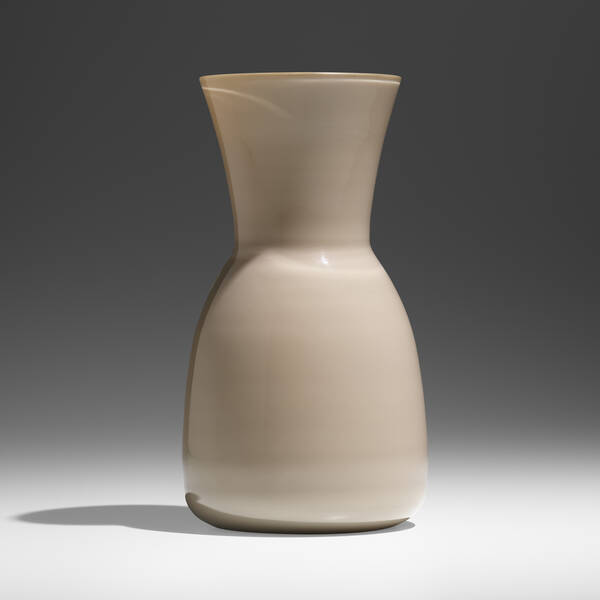 Carlo Scarpa. Lattimo vase. 2014,